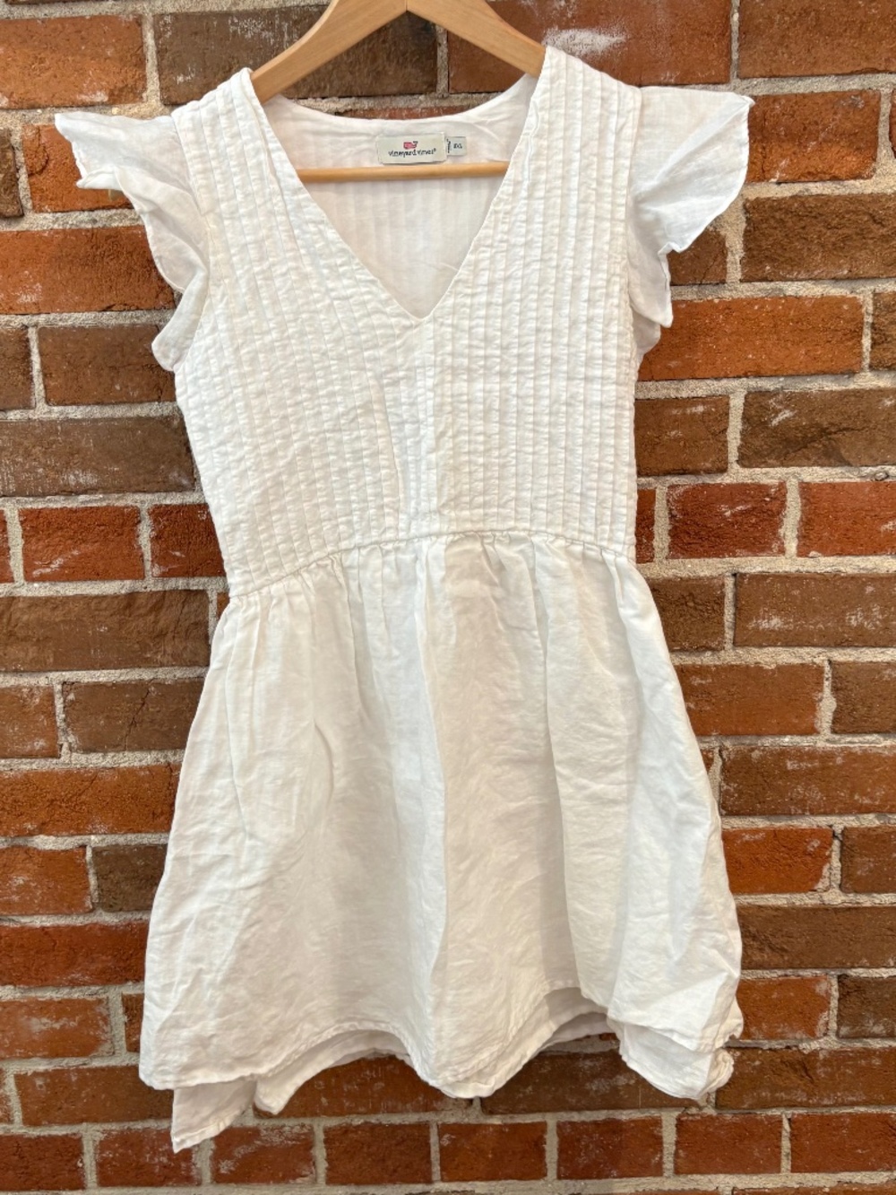 Vineyard Vines Linen Cotton V Neck Pintuck Mini Dress with Flutter Sleeves